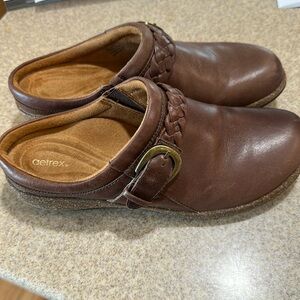Aetrex Libby Braided Detail Clogs Brown Size 8.5